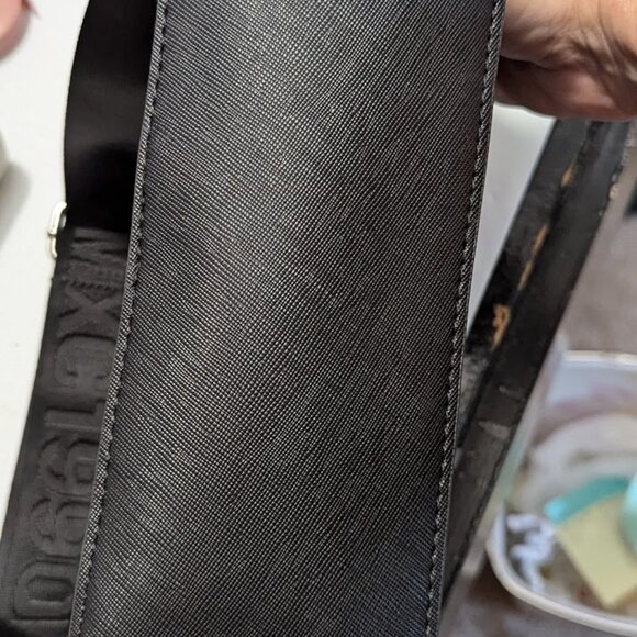 Steve Madden Crossbody Classic Farren Dome Shoulder Bag Black - Picture 5 of 7